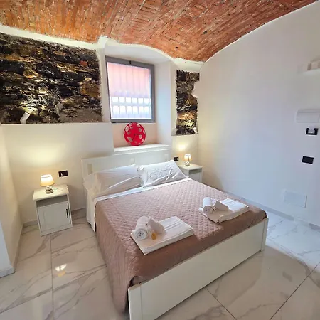 Girò Alojamento de Acomodação e Pequeno-almoço 3*